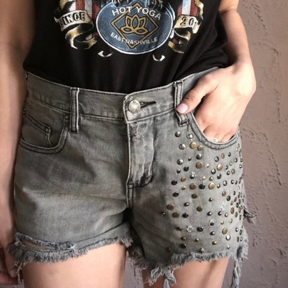 Free People Golden Hippie Studded Cutoff Shorts 24 Festival Bohemian - Picture 1 of 10